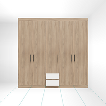 Closet Main Image (closed)