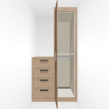 Closet Main Image (Open)