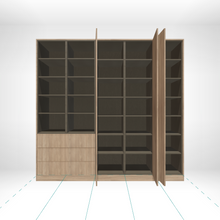 Closet Main Image (Open)
