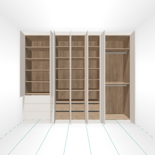 Closet Main Image (Open)
