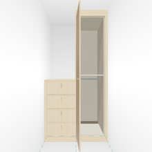 Closet Main Image (Open)